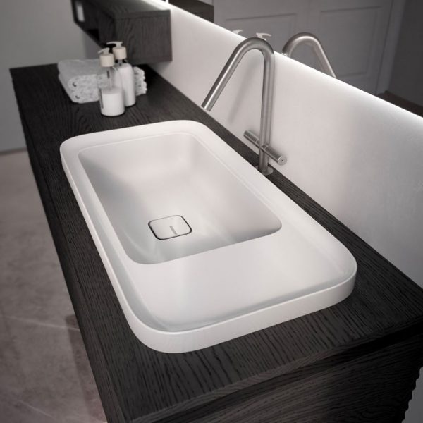 New glossy or matt ceramic washbasin Cameo