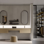 Для правильного обслуживания и ухода за зеркалом Asola c металлической рамой из окрашенного металла мы рекомендуем использовать мягкую ткань и специальные средства для чистки стекол исключительно на зеркальной поверхности. Мы рекомендуем избегать использования отбеливателей, аммиака, а также агрессивных или абразивных продуктов.  - Ideagroup