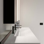 Прямоугольный зеркальный шкаф Multiplo с двумя или тремя дверцами.  - Ideagroup